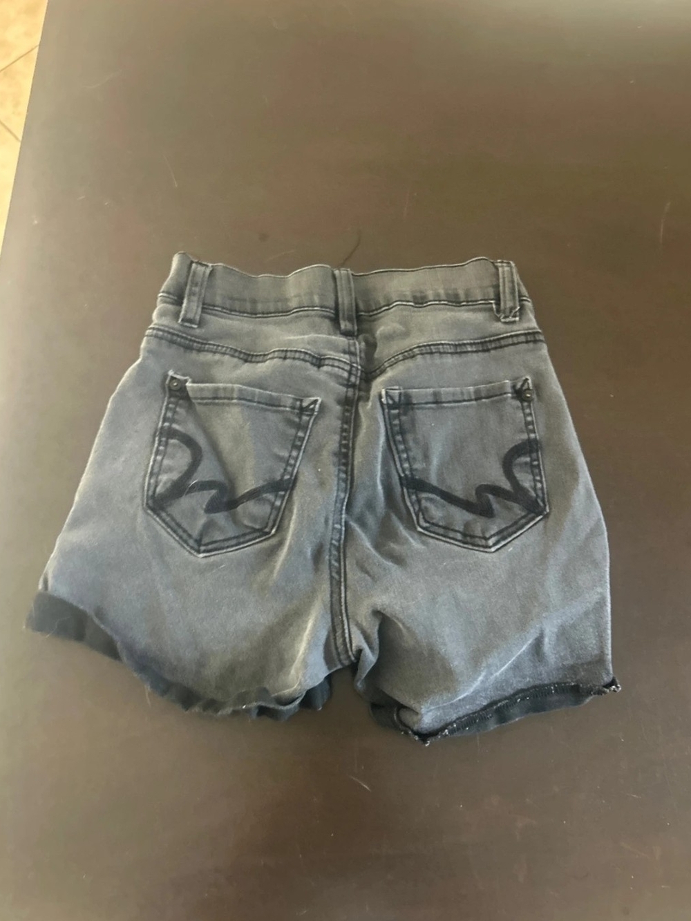 Wallflower Two-Tone Washed Black Denim Shorts - Picture 3 of 3